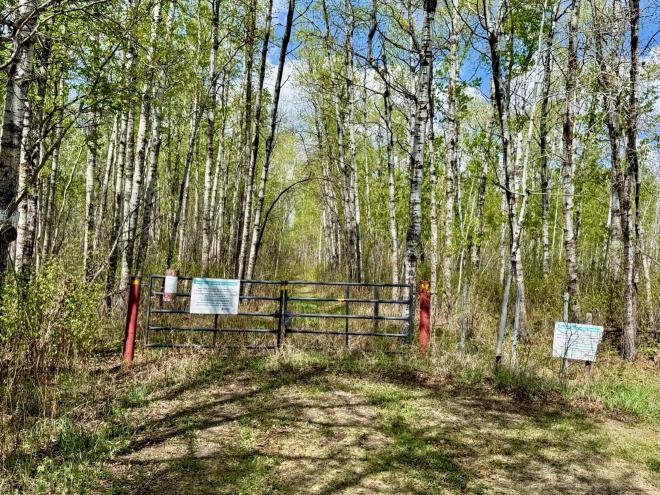 Stove Lake Trailhead